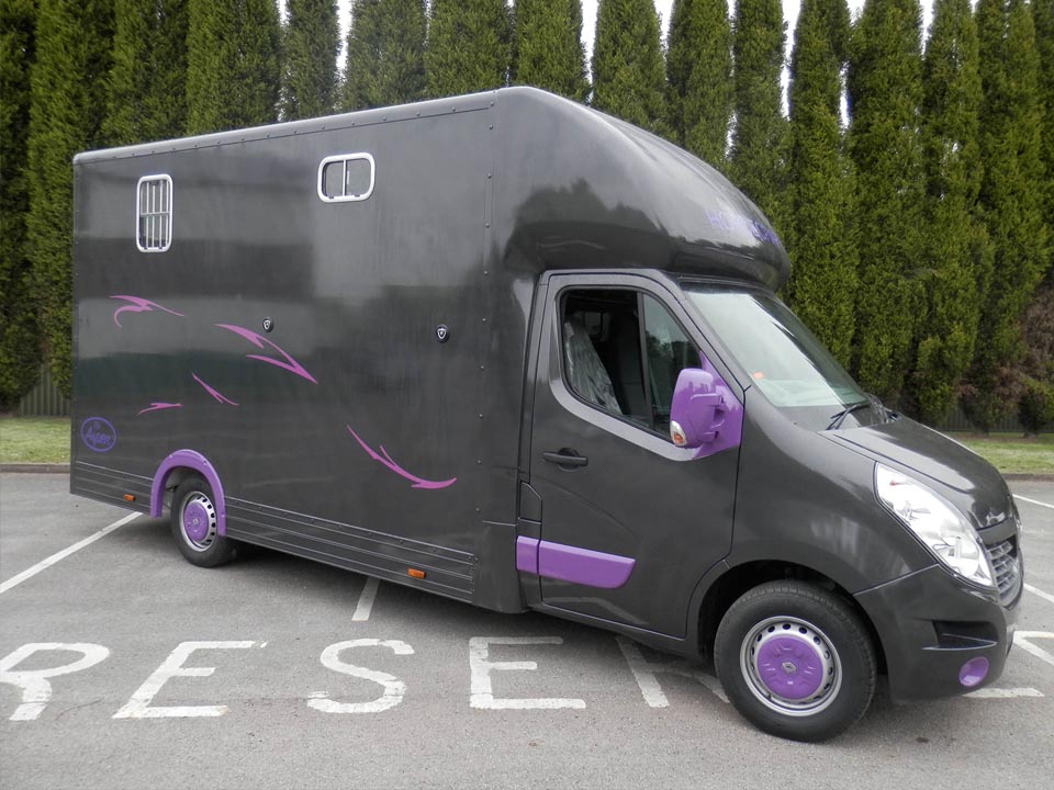 second hand horseboxes for sale